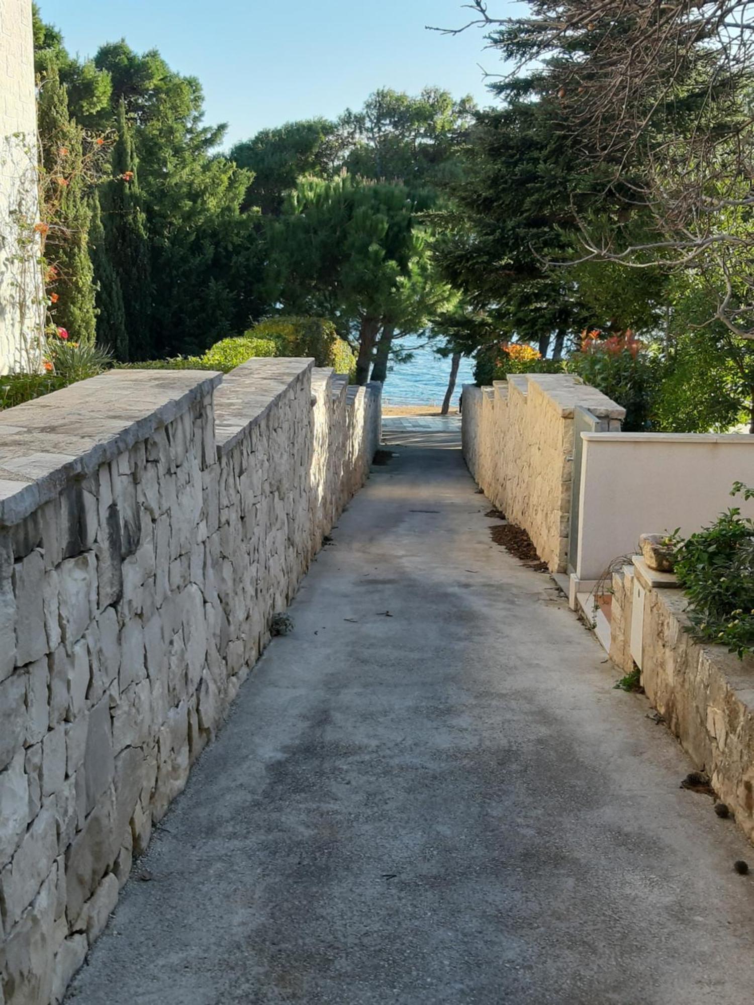 Apartment Lila Garden Bol